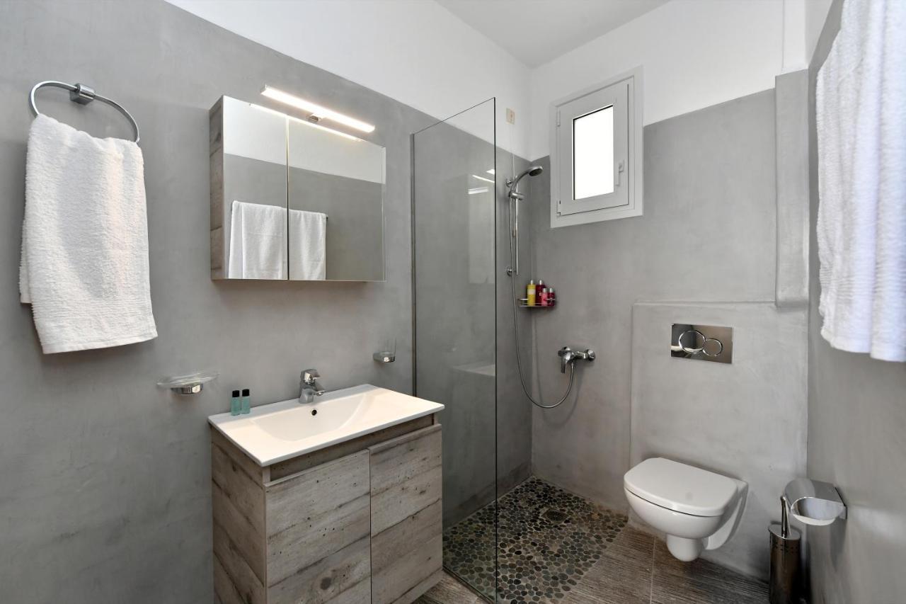 Fotilia Hotel Nausa Zewnętrze zdjęcie